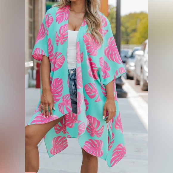 She + Sky Tops - Tropical Print Kimono